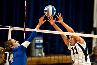 <strong>SCOTT ROEDER |</strong> Staff Photographer<br>Junior outside hitter Larissa Nordyke goes up for a block against UC Santa Barbara's Leah Sully.