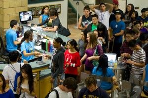 Phuc Pham | New University